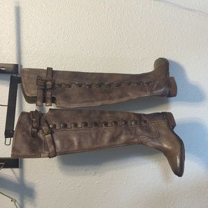 Sam Edelman size 5 boots